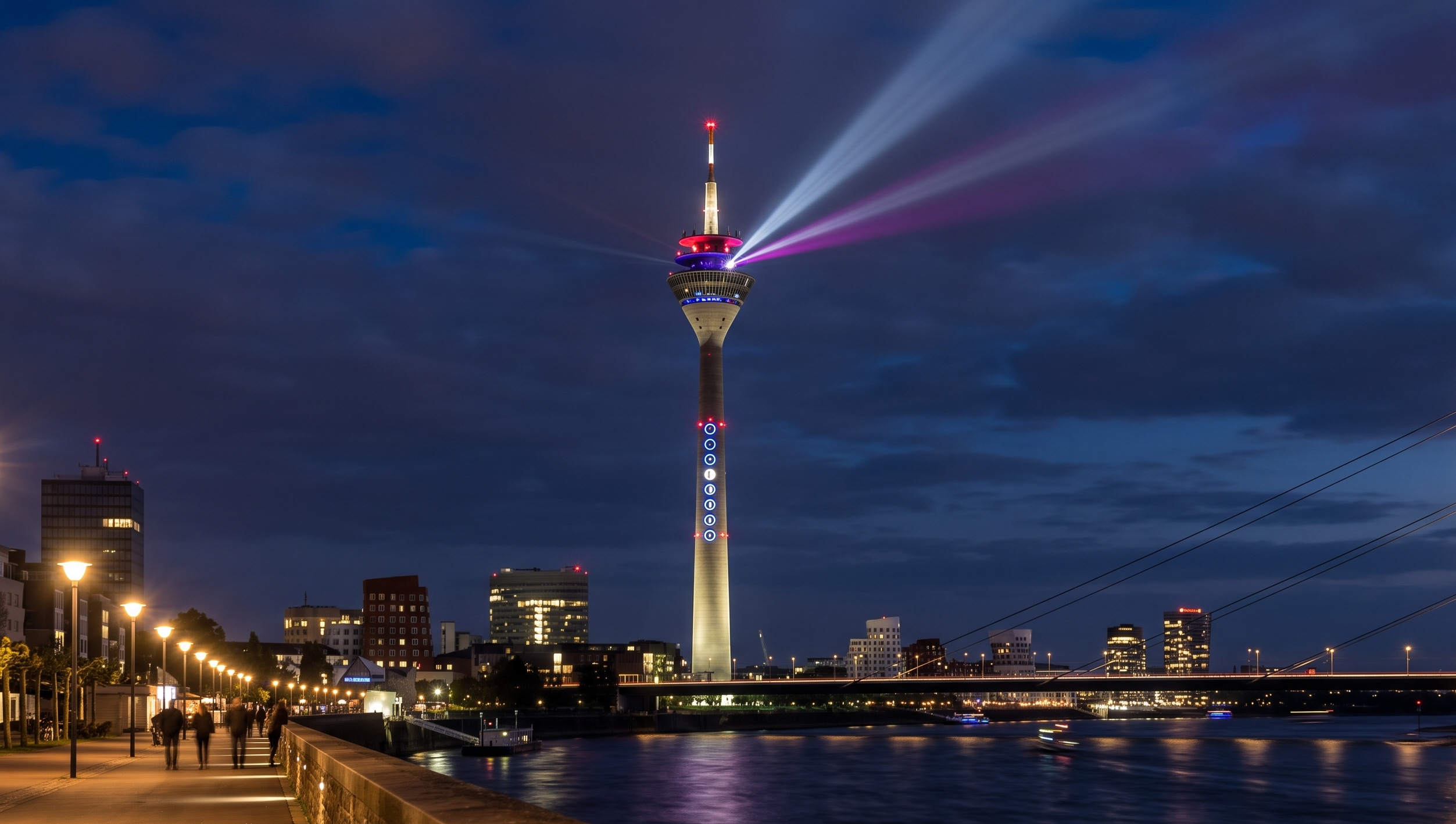 Rheinturm Düsseldorf